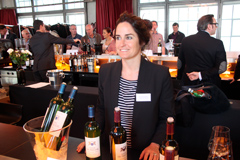 D&eacute;gustation des Bordeaux primeurs 2015 - Annabelle Denis du Ch&acirc;teau Fieuzal (Pessac-L&eacute;ognan)